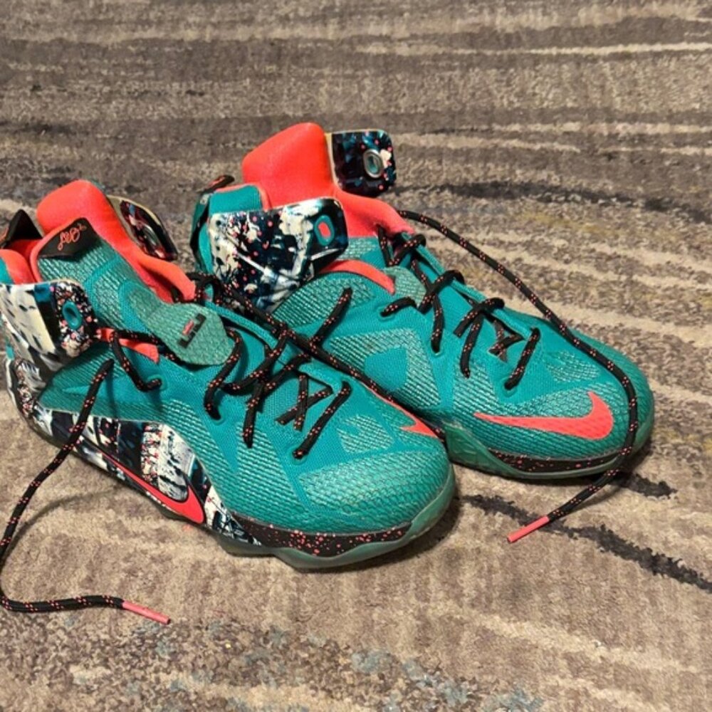 Nike Kids Turquoise and Coral Sneakers